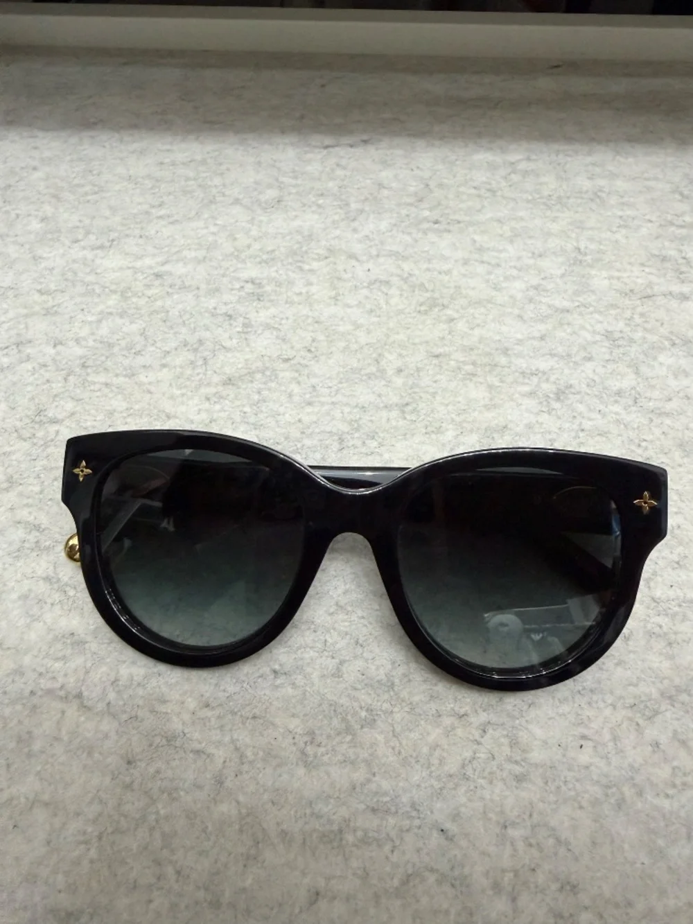 Louis Vuitton Women's Black Sunglasses